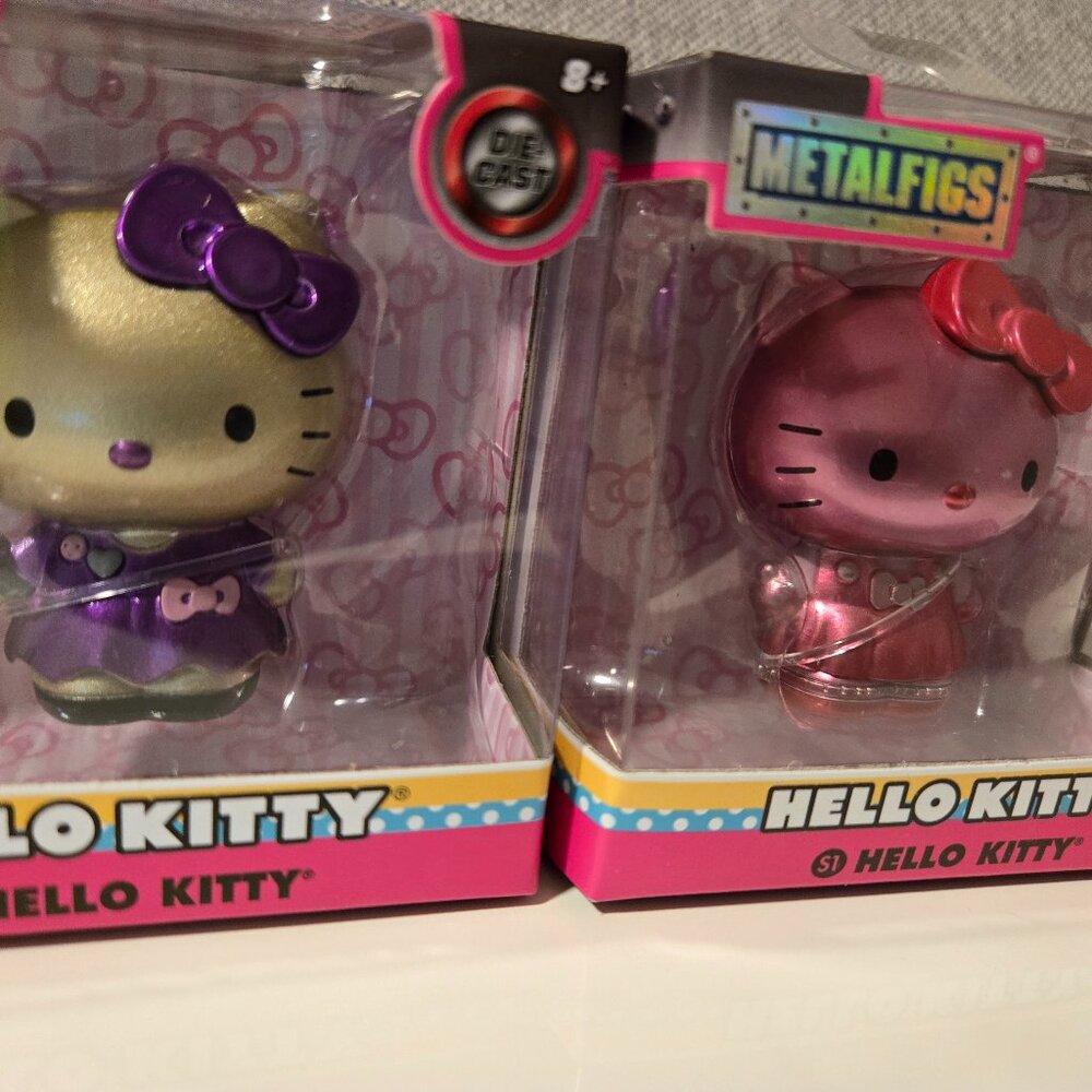 HK Metalfigs (Set of 2)
